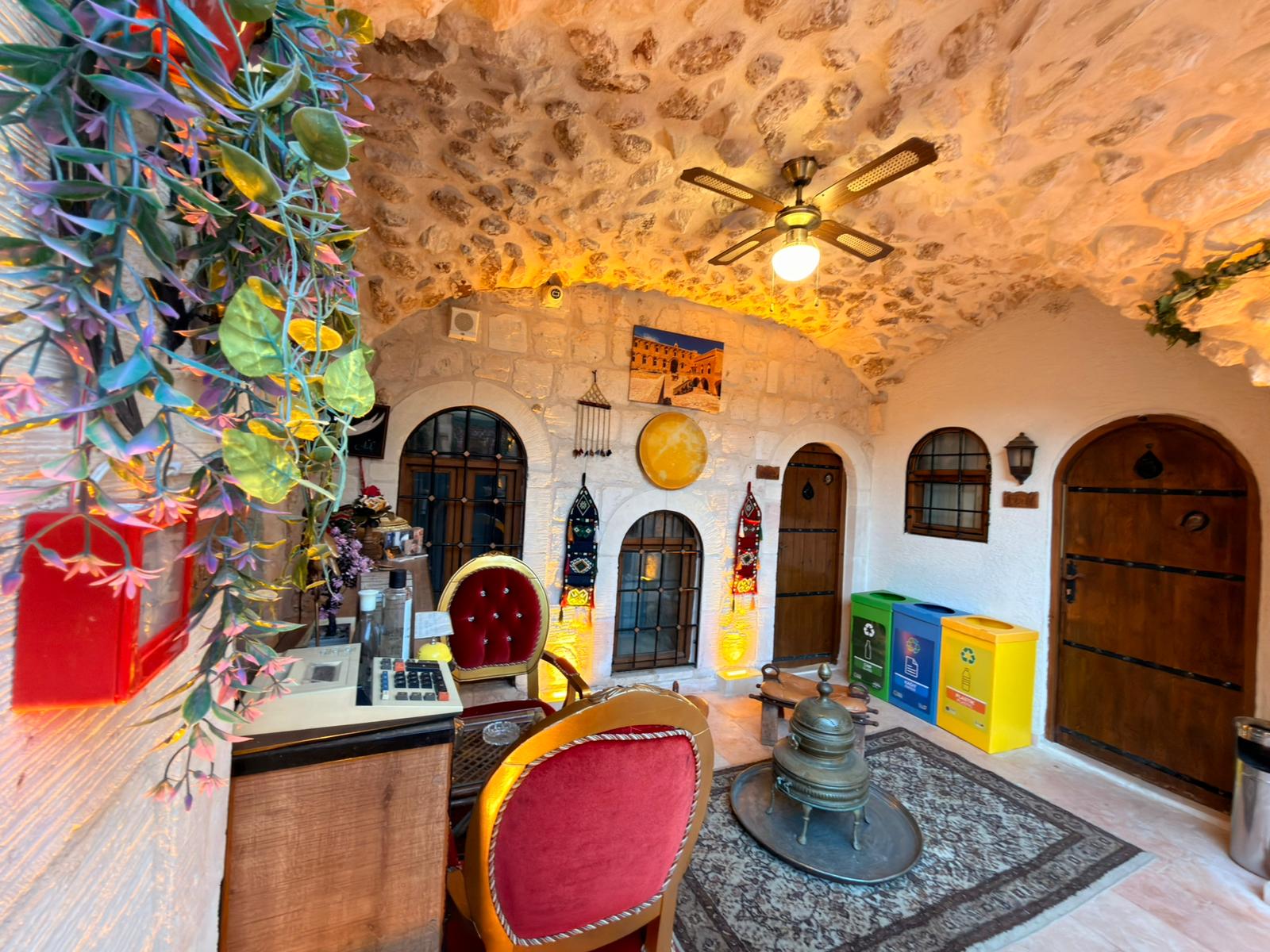 Midyat taş konak oda